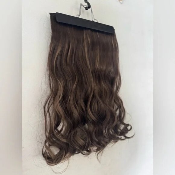 22” Clip-In Hair Extension Brown with Blonde Highlights Wavy | Volume Hairpiece - Picture 2 of 9
